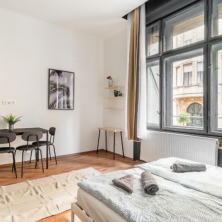 Downtown Budapest Hegedus 8 Exterior photo
